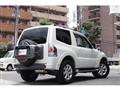 2015 Mitsubishi Pajero