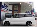 2013 Toyota Estima