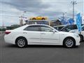 2015 Toyota Crown Hybrid