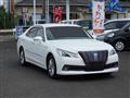 2015 Toyota Crown Hybrid