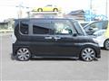 2016 Daihatsu Tanto