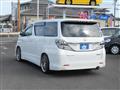 2014 Toyota Vellfire