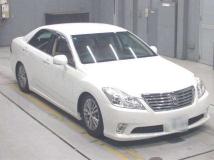2010 Toyota Crown