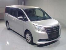 2015 Toyota Noah