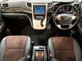 2013 Toyota Alphard G