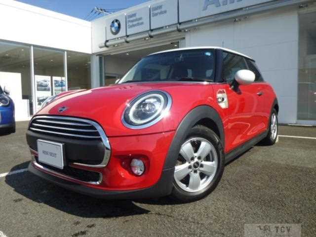2019 BMW MINI