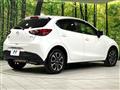 2016 Mazda Demio