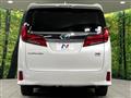 2019 Toyota Alphard Hybrid