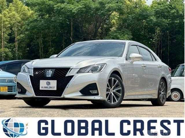 2017 Toyota Crown Hybrid