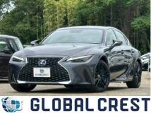 2021 Lexus IS
