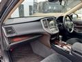 2017 Toyota Crown Hybrid