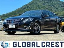 2017 Toyota Crown Hybrid