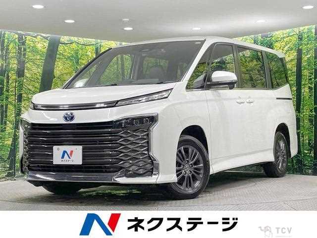 2025 Toyota Voxy