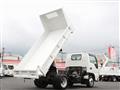 2019 Isuzu Elf Truck