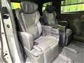 2023 Toyota Alphard G