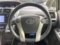 2013 Toyota PRIUS α