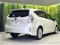 2013 Toyota PRIUS α