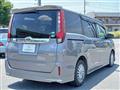 2015 Toyota Noah