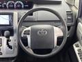 2013 Toyota Noah