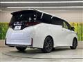 2025 Toyota Vellfire