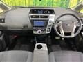 2015 Toyota PRIUS α