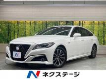 2019 Toyota Crown Hybrid