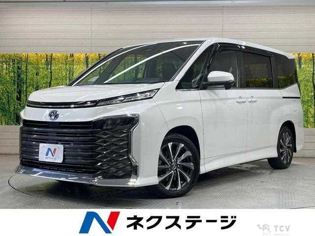 2023 Toyota Voxy