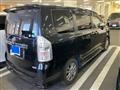 2013 Toyota Voxy