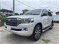 2017 Toyota Land Cruiser