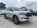 2017 Toyota Land Cruiser