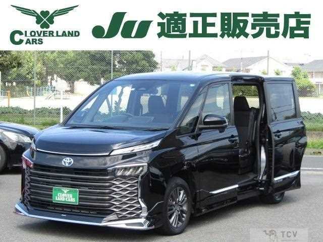 2022 Toyota Voxy