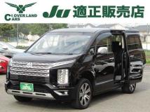 2021 Mitsubishi Delica D5
