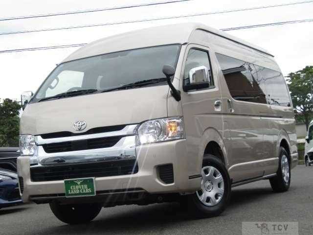 2025 Toyota Hiace Wagon