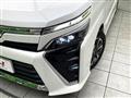2017 Toyota Voxy