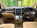 2012 Toyota Alphard G