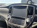 2017 Toyota Crown Hybrid
