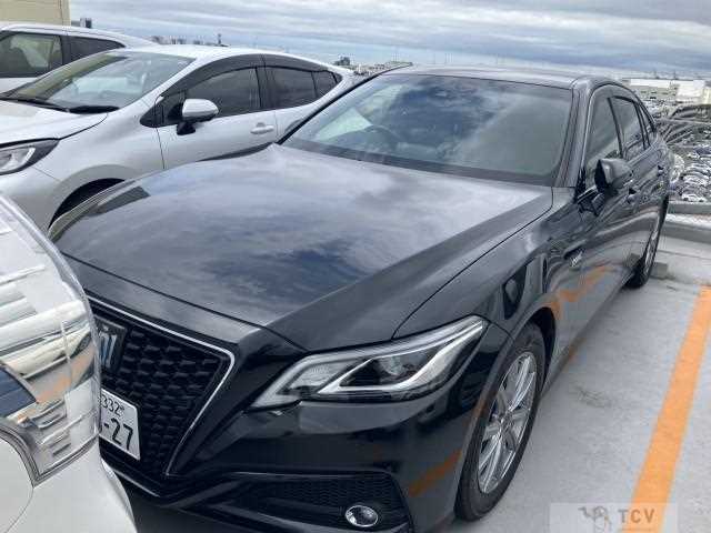 2020 Toyota Crown Hybrid