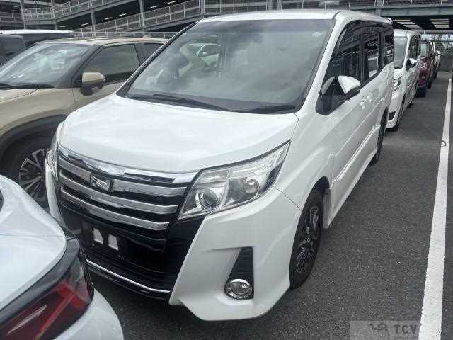 2014 Toyota Noah