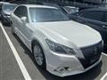 2015 Toyota Crown Hybrid