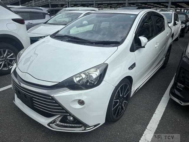 2015 Toyota AQUA