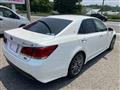 2013 Toyota Crown Hybrid