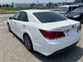 2013 Toyota Crown Hybrid