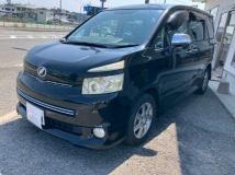 2010 Toyota Voxy