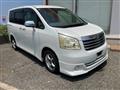 2010 Toyota Noah
