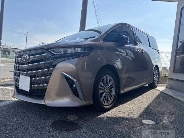 2025 Toyota Alphard Hybrid