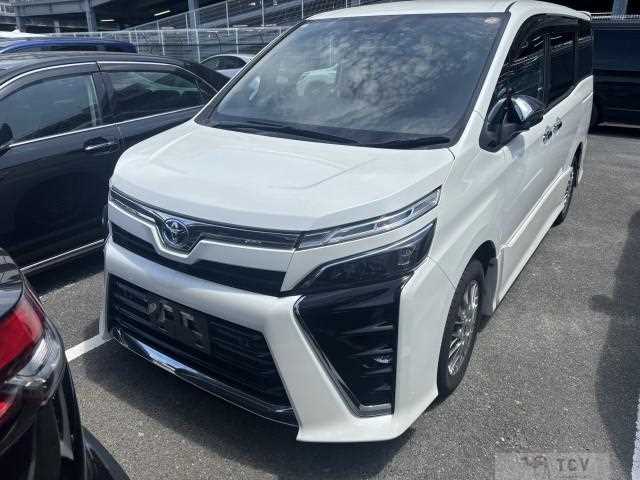 2021 Toyota Voxy