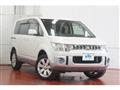 2011 Mitsubishi Delica D5