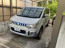 2007 Mitsubishi Delica D5