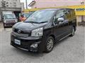 2013 Toyota Voxy