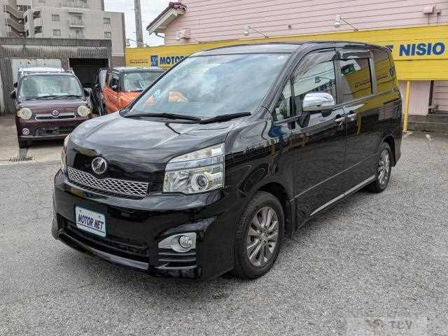 2013 Toyota Voxy